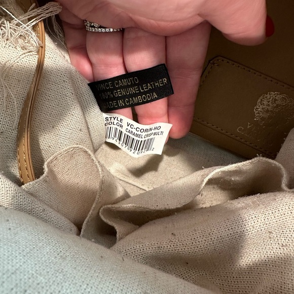 Vince Camuto Corin Tan Leather Hobo Bag - Picture 6 of 9